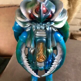 Roughneck:7 Demushiron sofubi vinyl toy