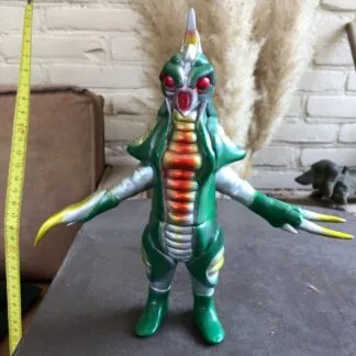 Roughneck:7 Yabukiri sofubi vinyl toy