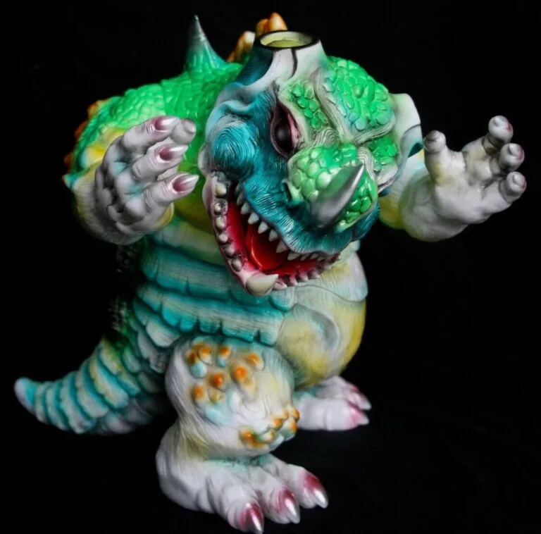Sofubi & Kaiju