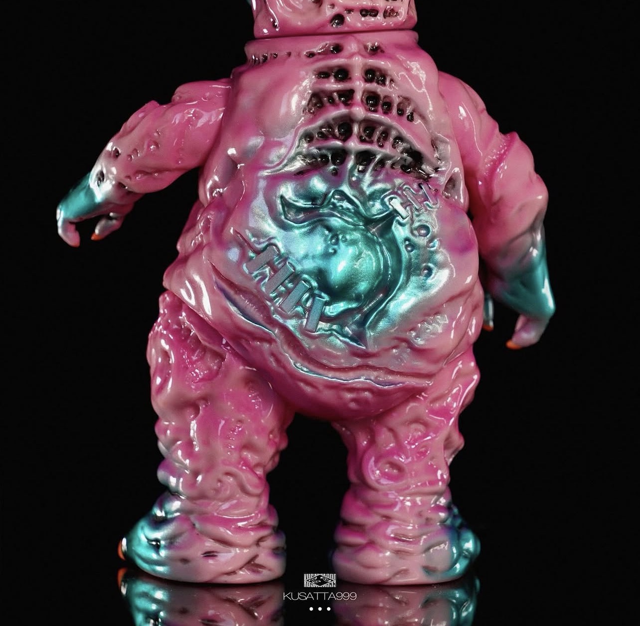 Kusatta - Dracula (20cm) - Image 2