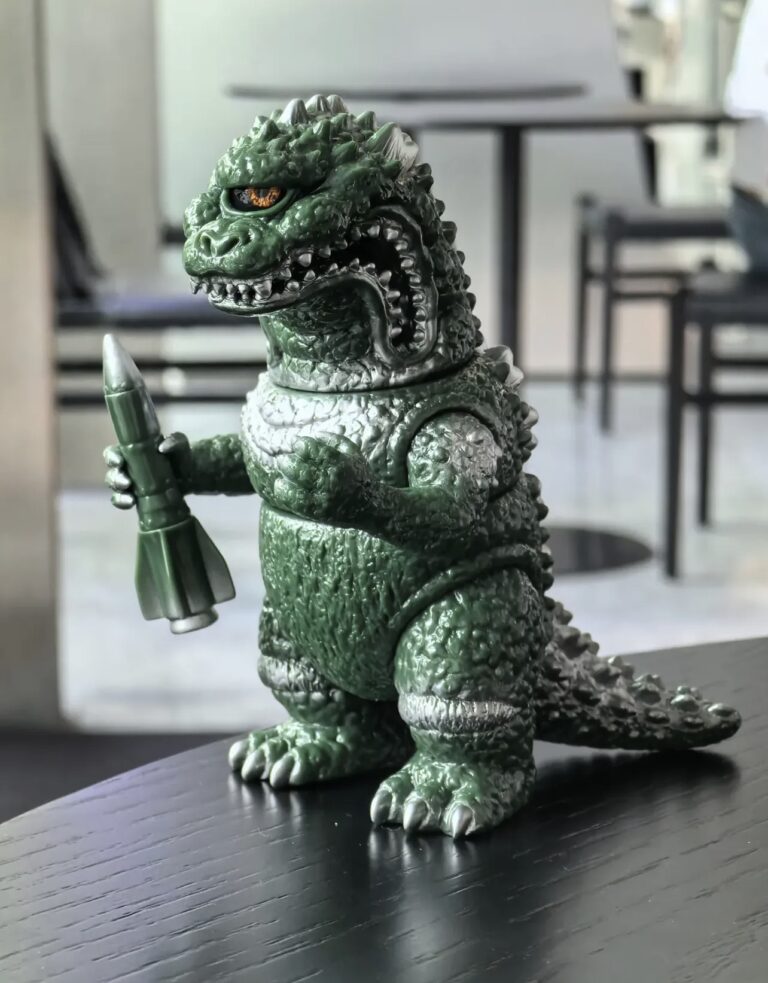 Sofubi & Kaiju